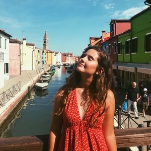 Meet your Posher, Brooke